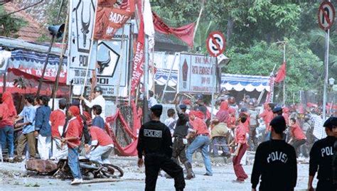 jili1986|25 Tahun Peristiwa Kudatuli, Kerusuhan 27 Juli .